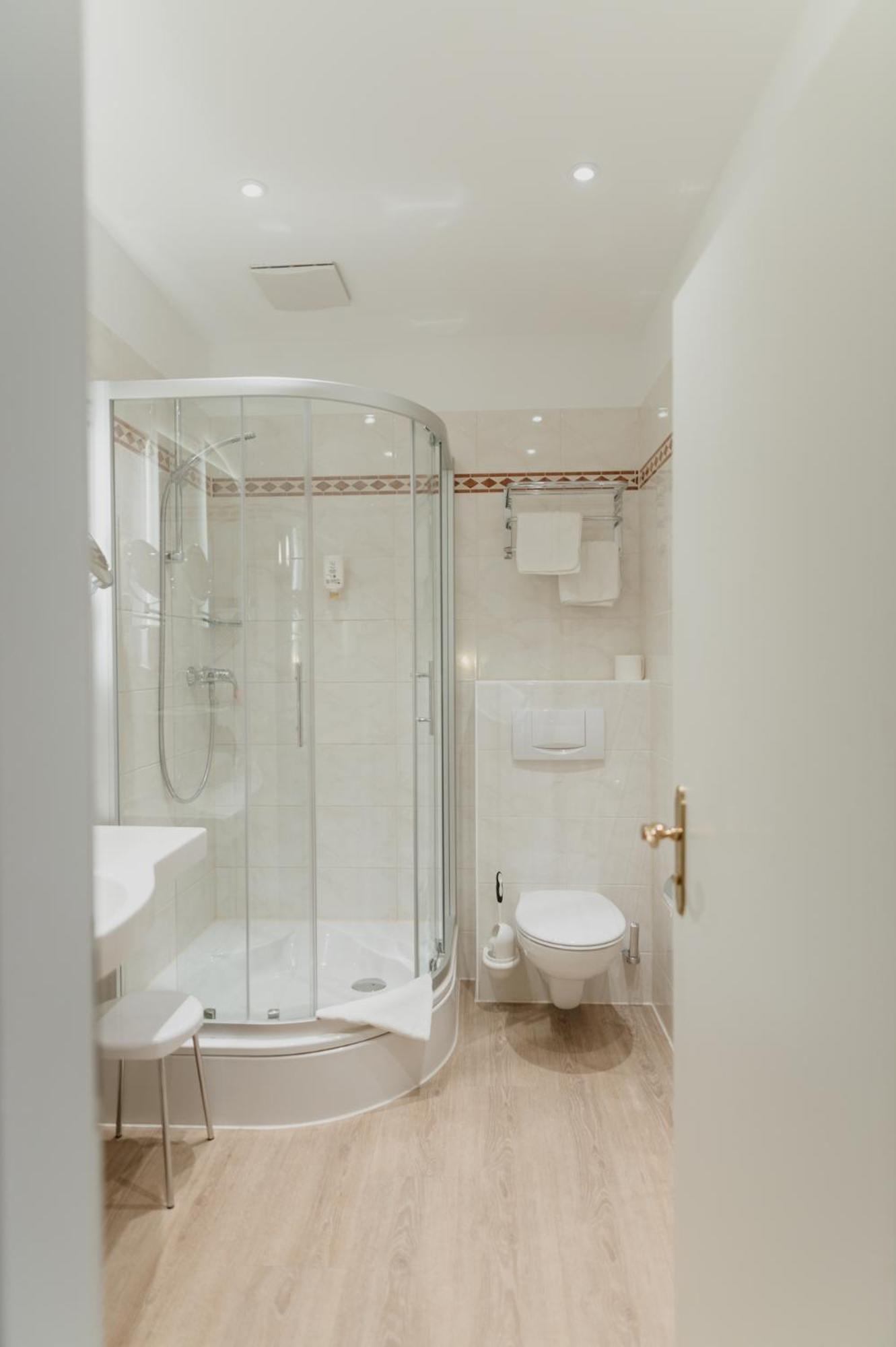 Romantik Hotel Zur Post Fuerstenfeldbruck Buitenkant foto