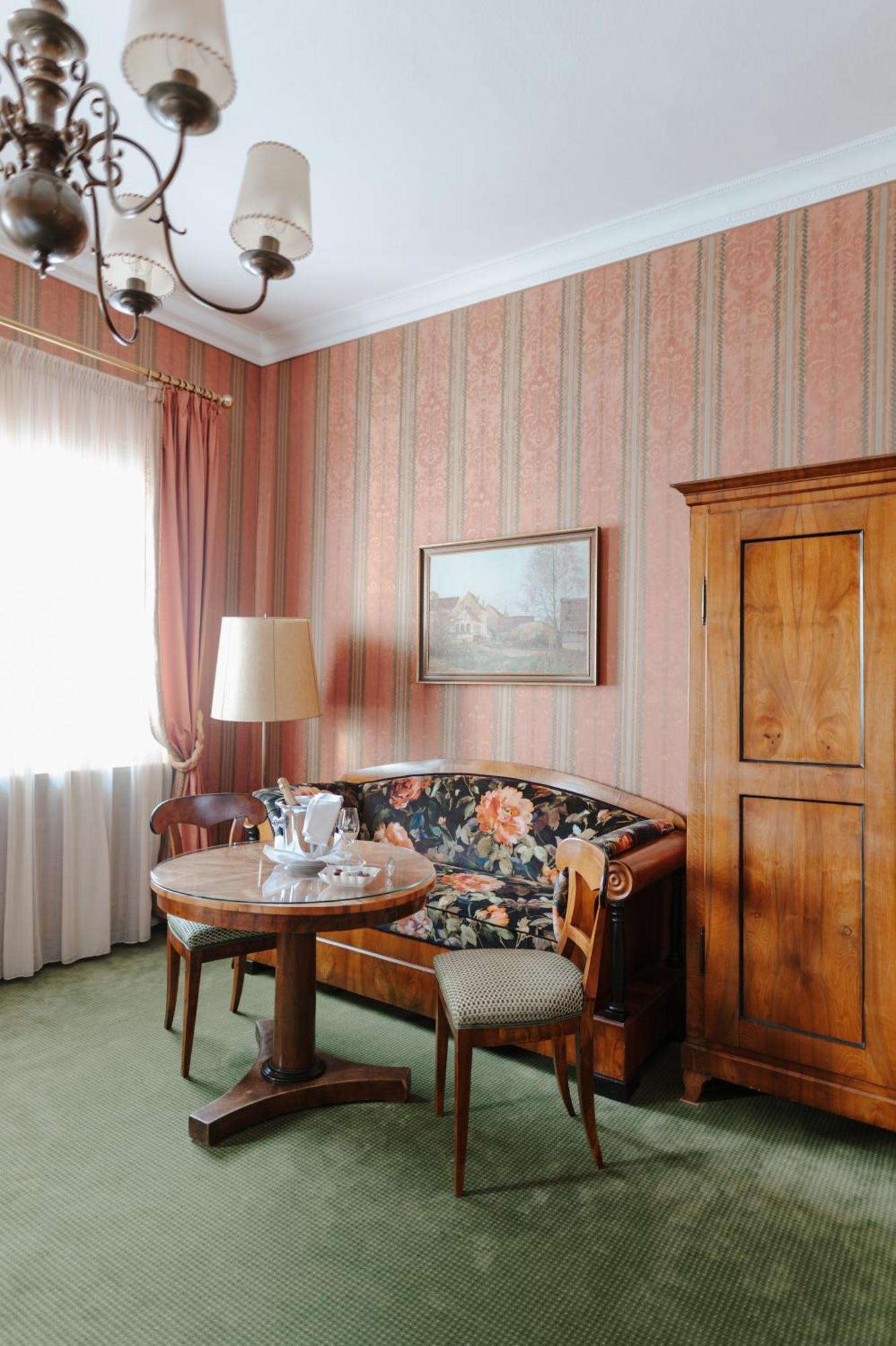 Romantik Hotel Zur Post Fuerstenfeldbruck Buitenkant foto